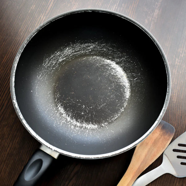 Non-Stick Pans (Teflon, Ceramic, Aluminum)